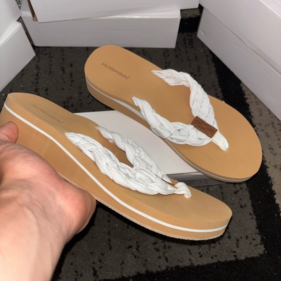 Women's White and Tan Sandals - Picture 4 of 7